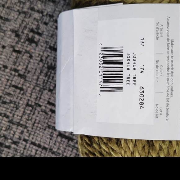 Various Yarn - Picture 9 of 9